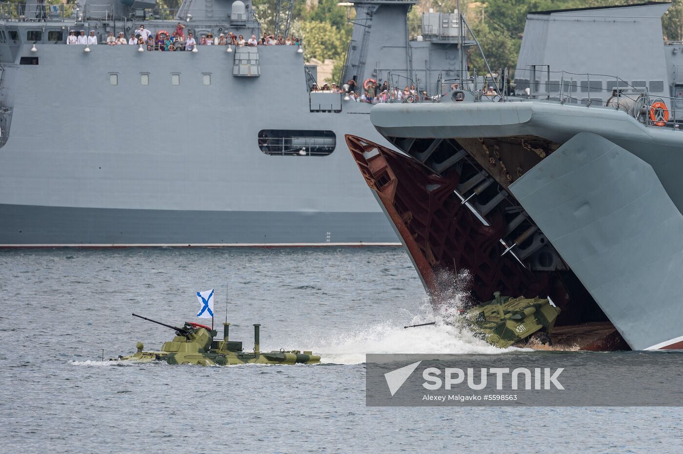 Russian regions stage rehearsals of Navy Day parade