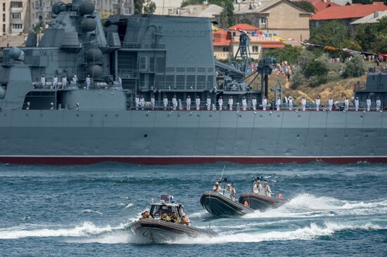 Russian regions stage rehearsals of Navy Day parade