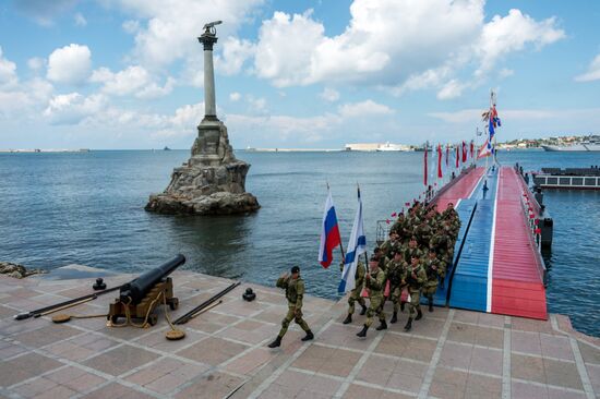 Russian regions stage rehearsals of Navy Day parade