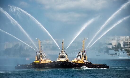 Russian regions stage rehearsals of Navy Day parade
