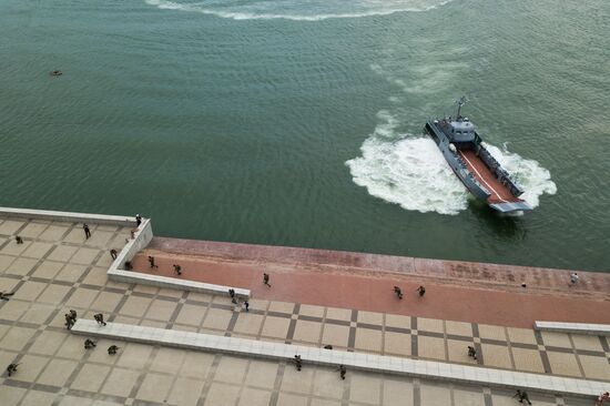 Russian regions stage rehearsals of Navy Day parade