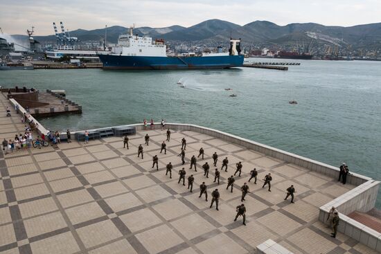 Russian regions stage rehearsals of Navy Day parade