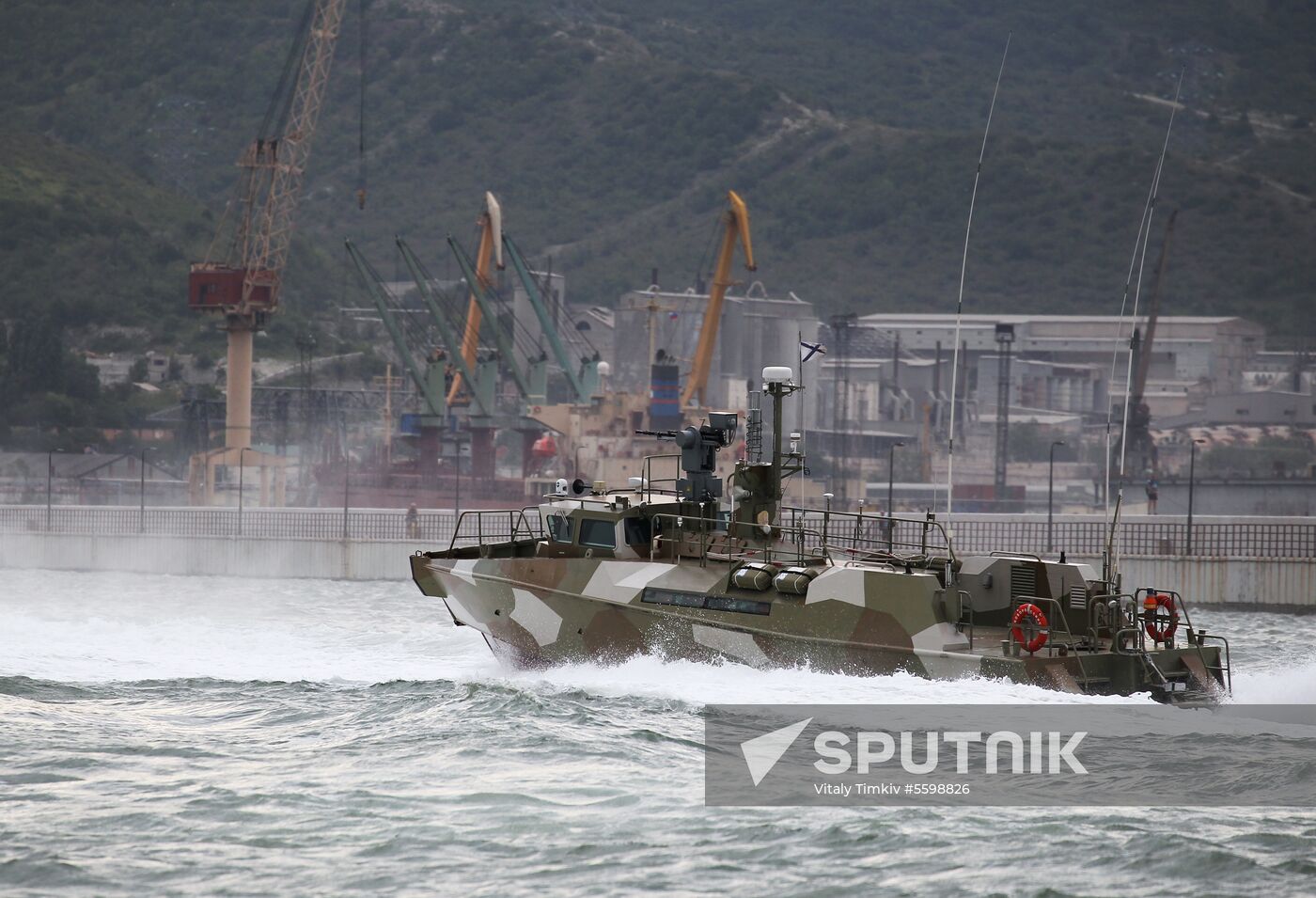 Russian regions stage rehearsals of Navy Day parade