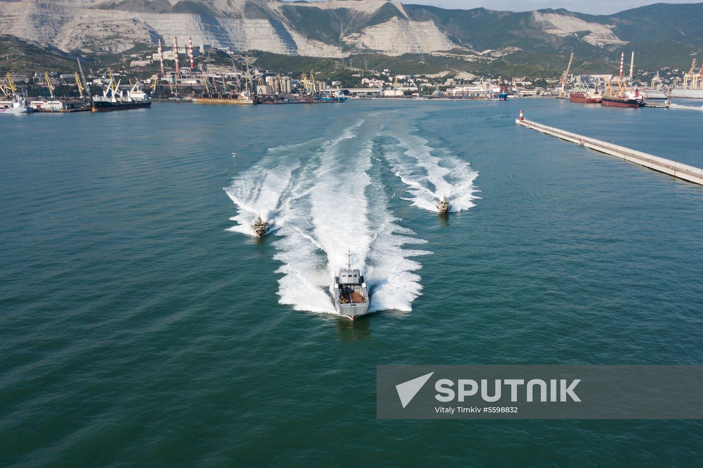 Russian regions stage rehearsals of Navy Day parade