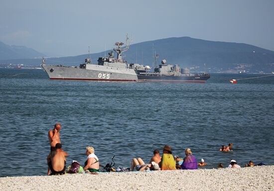 Russian regions stage rehearsals of Navy Day parade