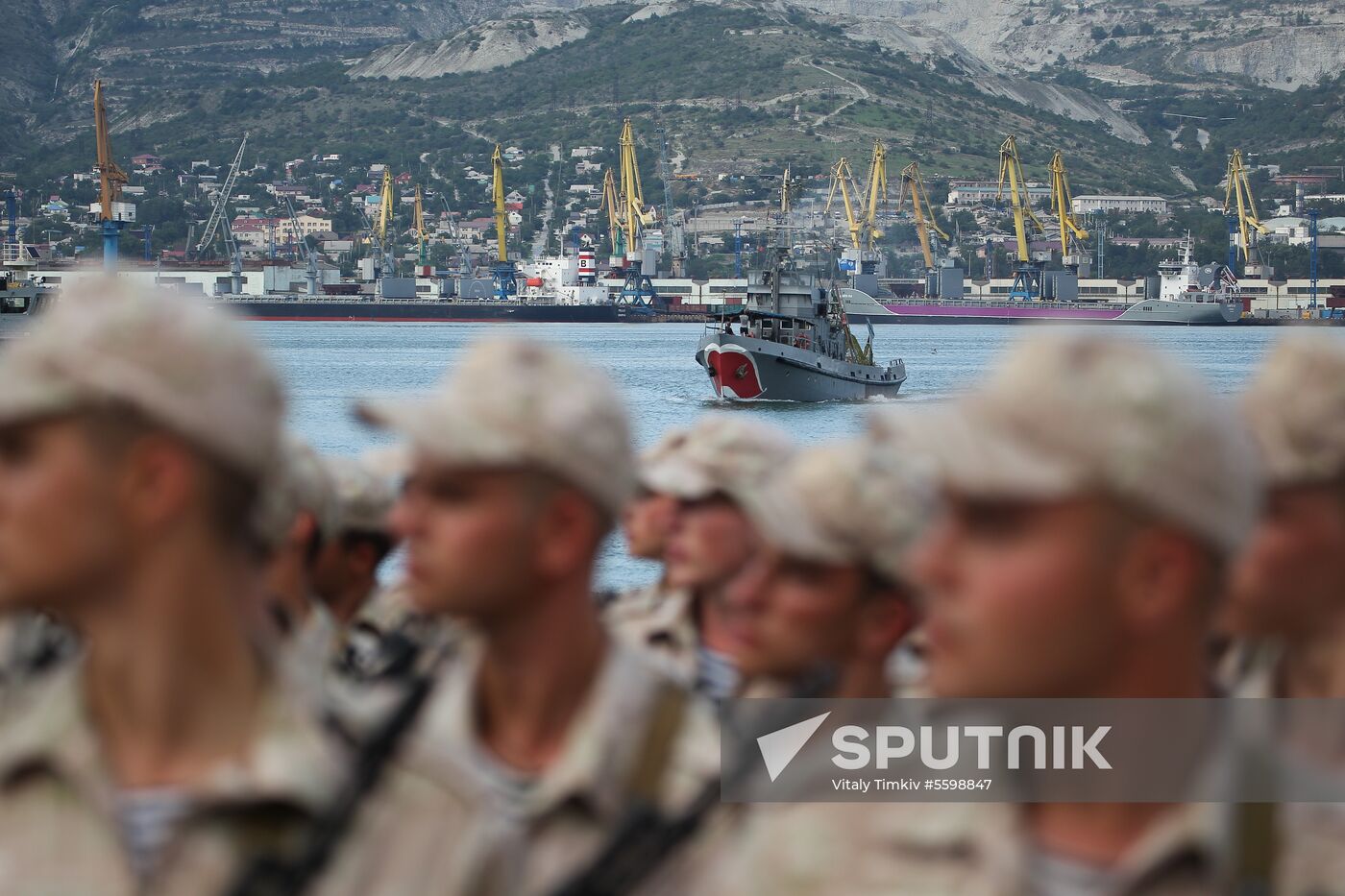 Russian regions stage rehearsals of Navy Day parade