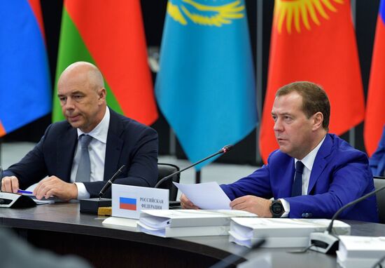 Prime Minister Dmitry Medvedev at meeting of Eurasian Intergovernmental Council of EAEU member states