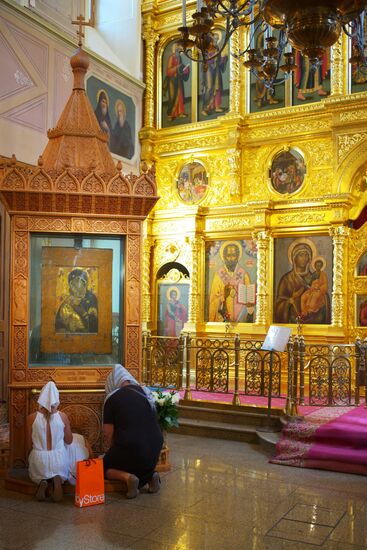 Vladimir Icon of Mother of God in Tolmachi