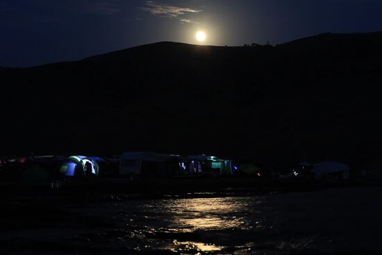 Total lunar eclipse
