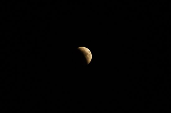 Total lunar eclipse