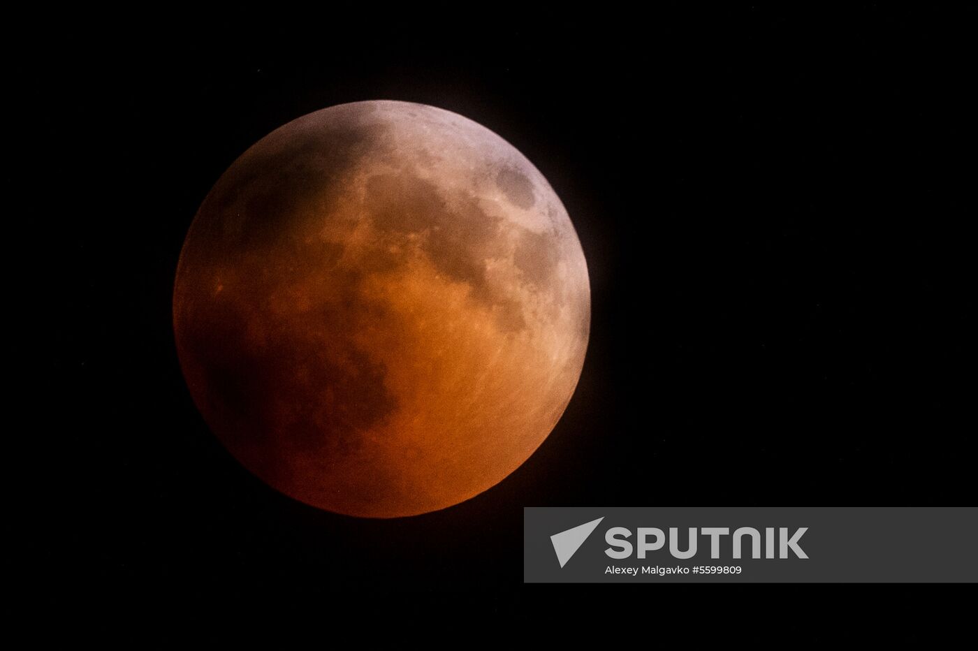 Total lunar eclipse