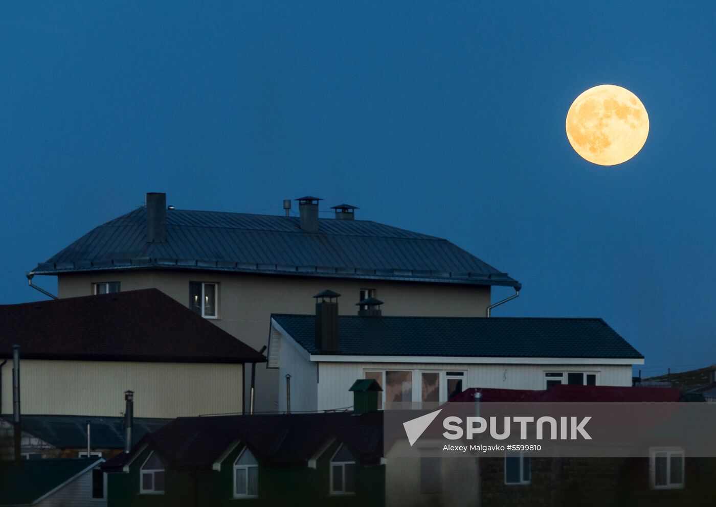 Total lunar eclipse