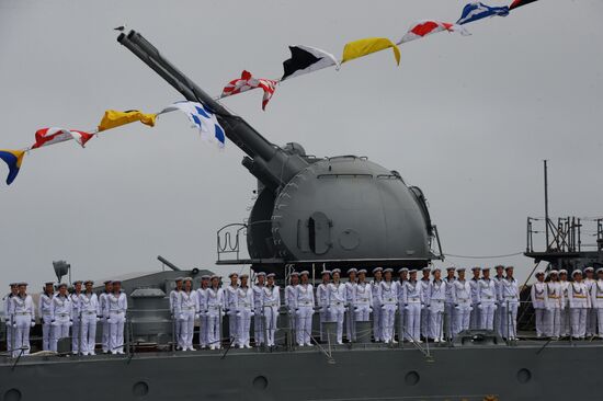 Full rehearsal for Russian Navy Day parade in Vladivostok