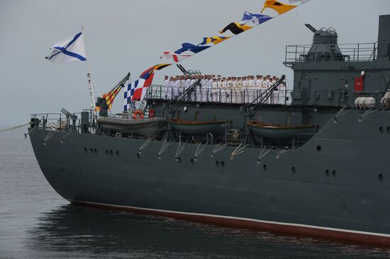 Full rehearsal for Russian Navy Day parade in Vladivostok
