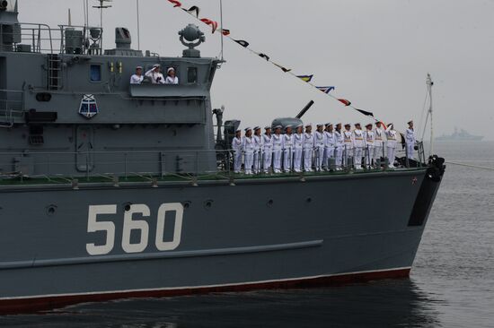 Full rehearsal for Russian Navy Day parade in Vladivostok