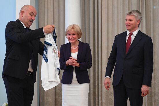 Russian national football team players awarded Merited Master of Sport title