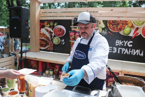 "O, Yes! Food!"  festival
