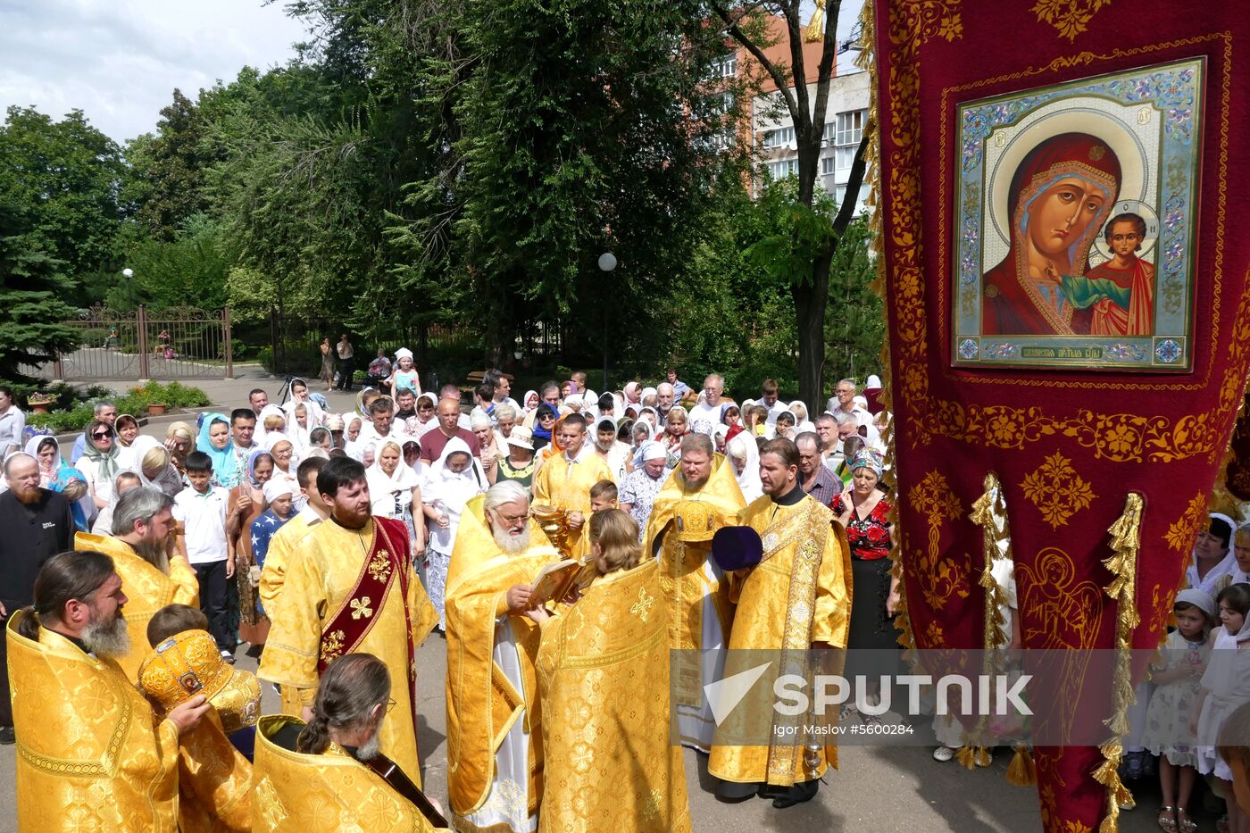 Donetsk and Lugansk celebrate 1030th anniversary of the Baptism of Rus