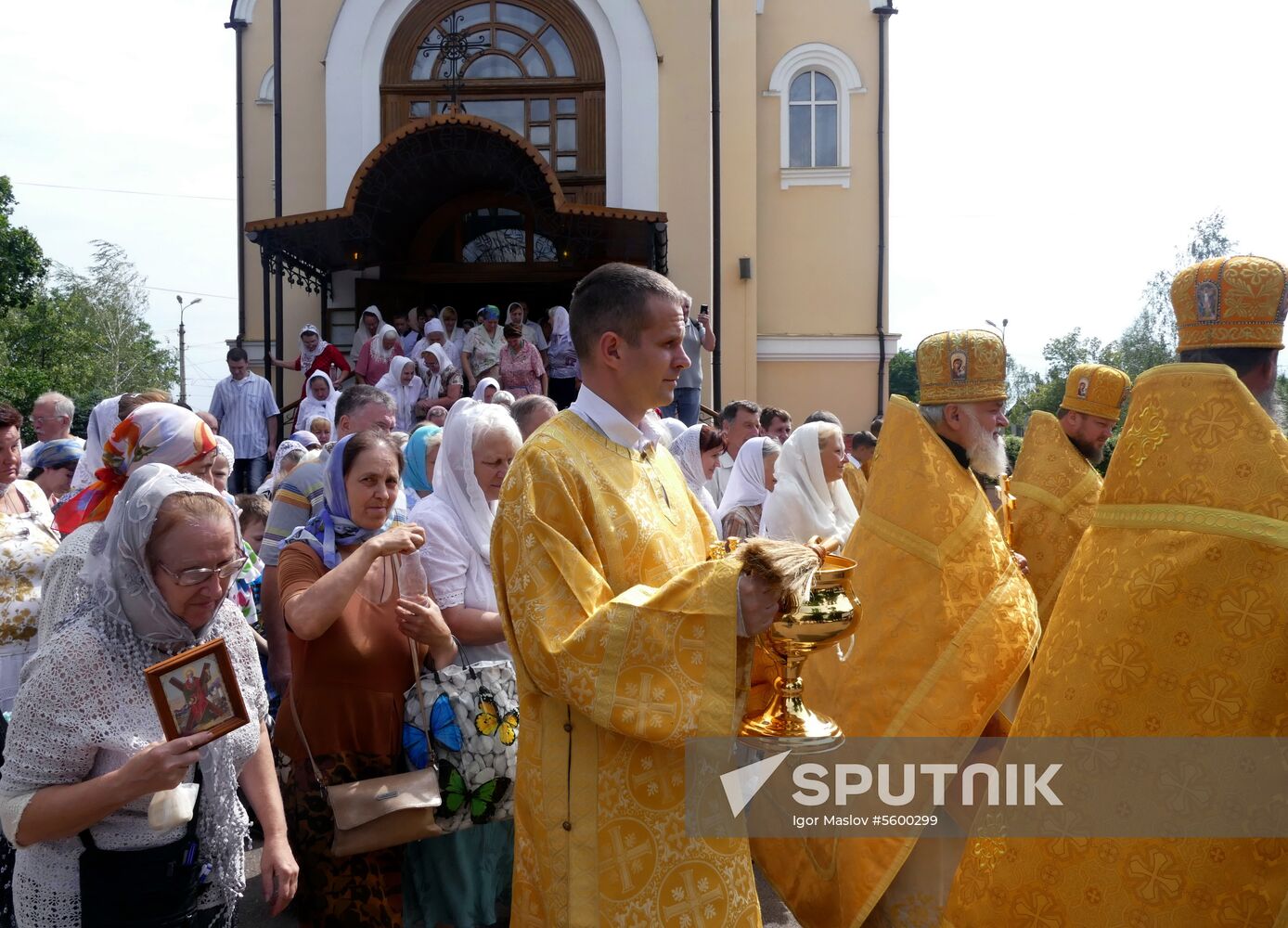 Donetsk and Lugansk celebrate 1030th anniversary of the Baptism of Rus