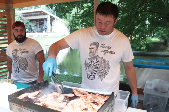 "O, Yes! Food!"  festival
