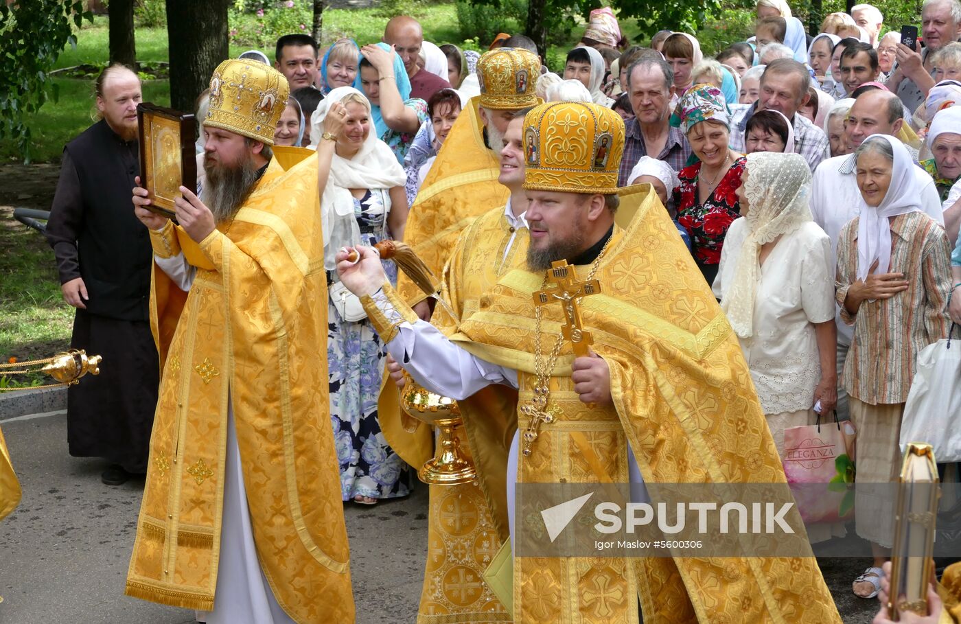 Donetsk and Lugansk celebrate 1030th anniversary of the Baptism of Rus