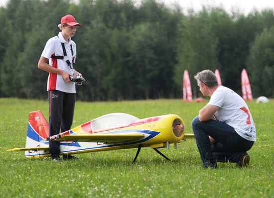 Drone and airplane model show in Moscow Region
