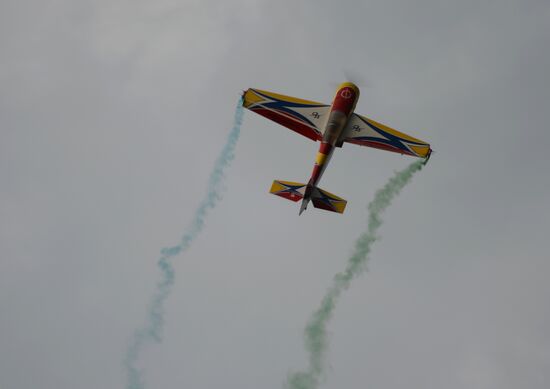 Drone and airplane model show in Moscow Region
