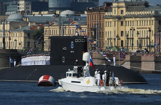 Russian President Vladimir Putin attends Main Naval Parade