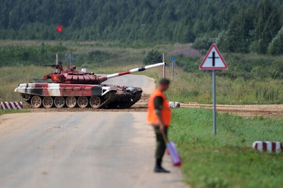 Tank Biathlon 2018. Individual race. Stage one