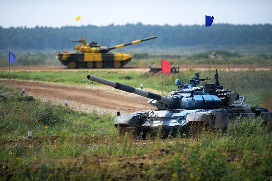 Tank Biathlon 2018. Individual race. Stage one