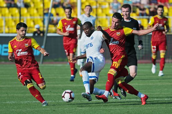 Football. Russian Premier League. Arsenal vs. Dynamo