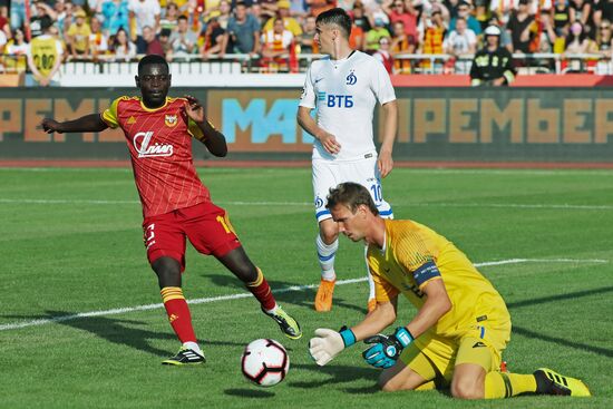 Football. Russian Premier League. Arsenal vs. Dynamo