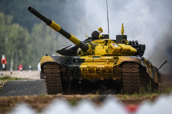 2018 Tank Biathlon. Individual race. Stage one