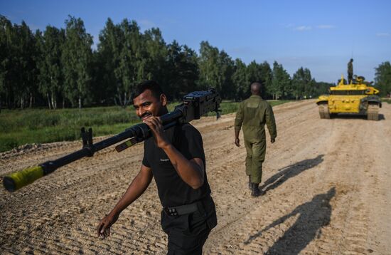 2018 Tank Biathlon. Individual race. Stage one