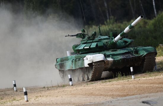 2018 Tank Biathlon. Individual race. Round one