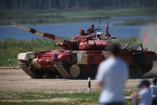 2018 Tank Biathlon. Individual race. Round one