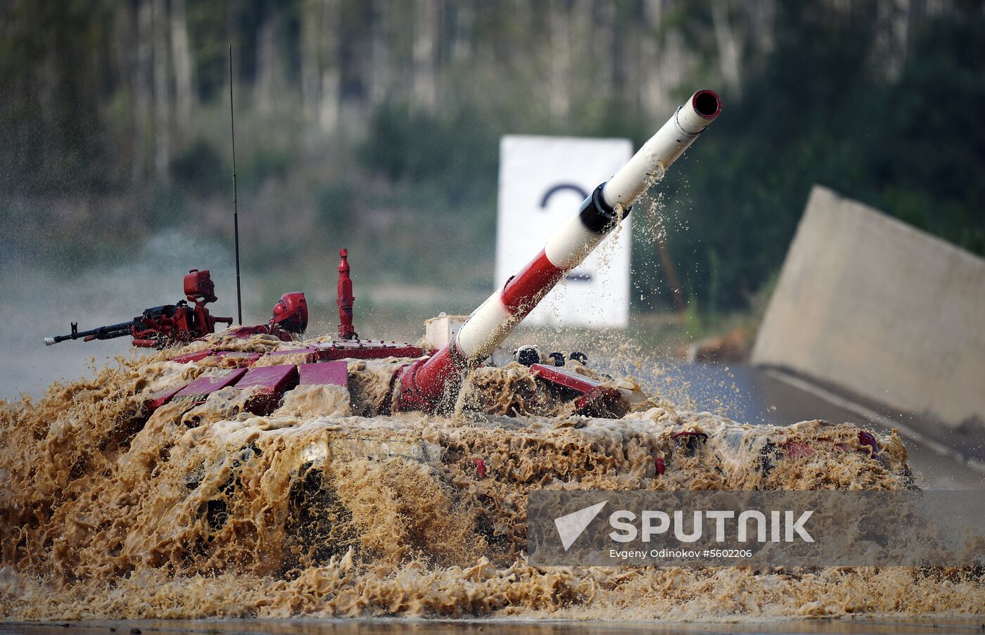 2018 Tank Biathlon. Individual race. Round one