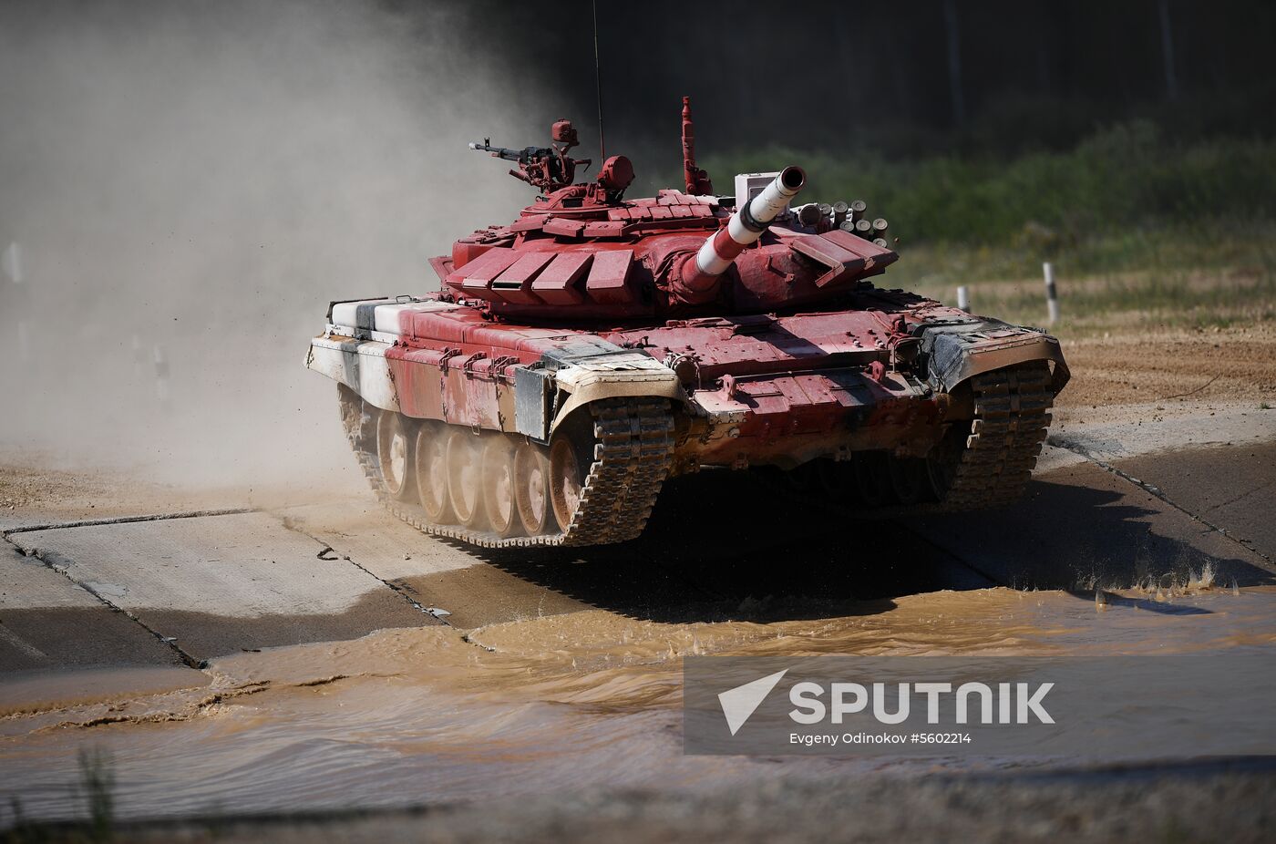 2018 Tank Biathlon. Individual race. Round one