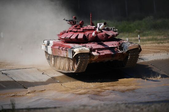2018 Tank Biathlon. Individual race. Round one