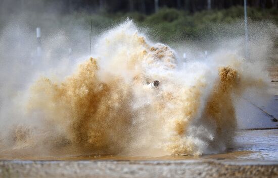 2018 Tank Biathlon. Individual race. Round one
