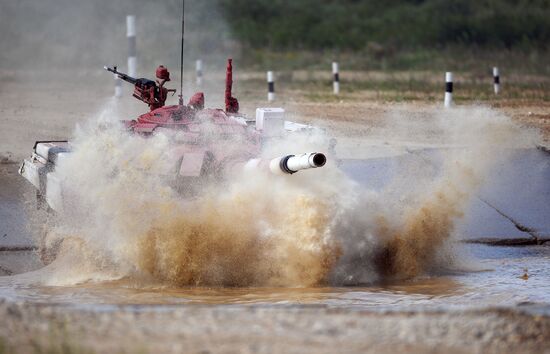 2018 Tank Biathlon. Individual race. Round one