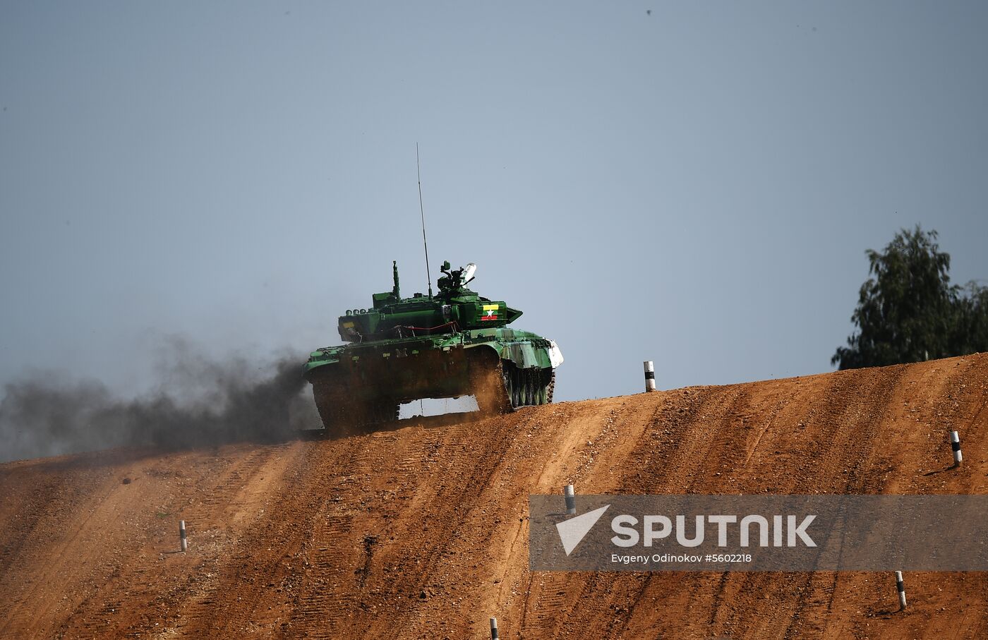 2018 Tank Biathlon. Individual race. Round one