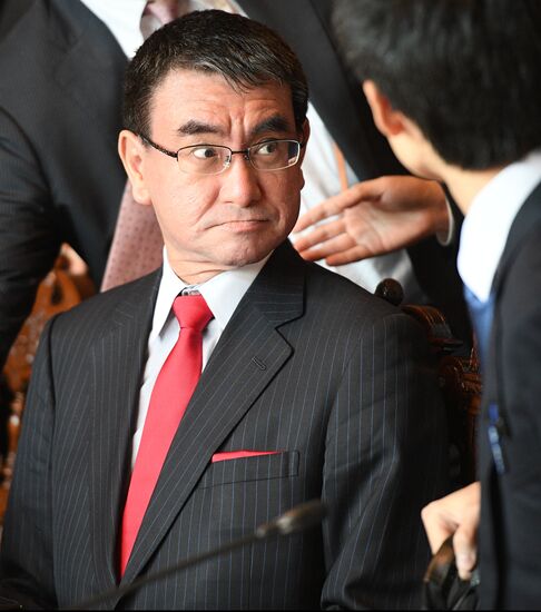 Meeting of Russian and Japanese foreign ministers Sergei Lavrov and Taro Kono