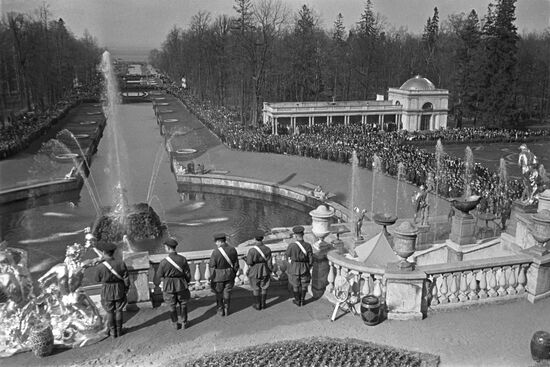 Peterhof fountains