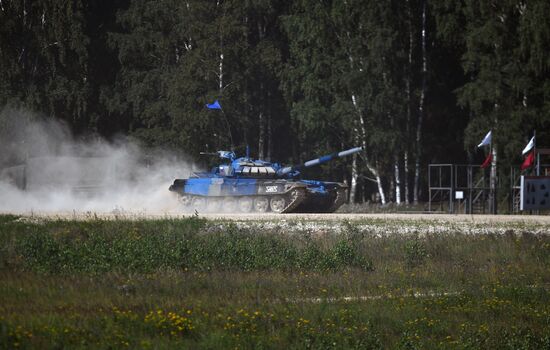 2018 Tank Biathlon. Individual race. Round one