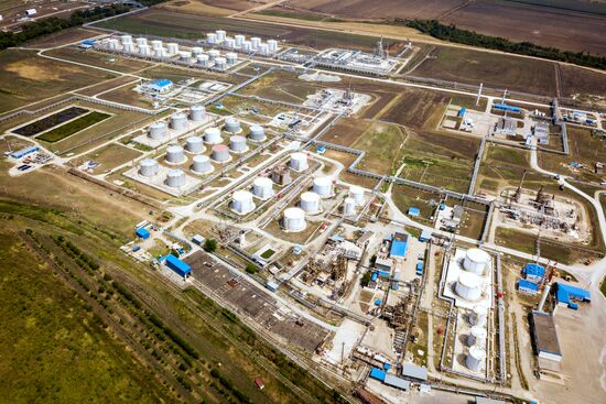 Oil refineries of Transneft company's Yug project