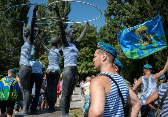 Paratroopers Day celebrations in Russian regions