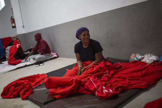 Migrants from Africa and Arab countries land in Spain