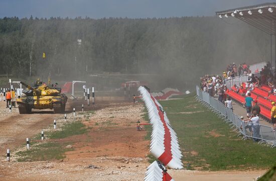 Tank Biathlon. Individual race