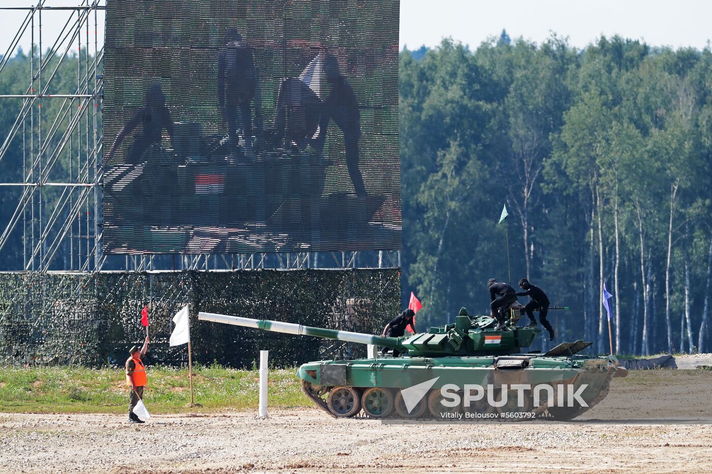 Tank Biathlon. Individual race